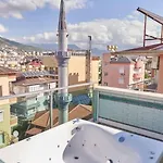 Apartmán Cleopatra Ultra-luxury 3-bedroom Penthouse Alanya