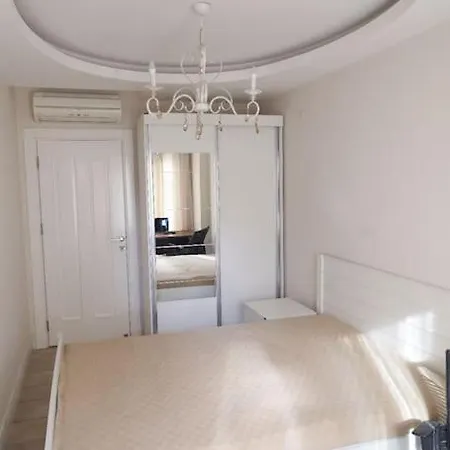 Cleopatra Ultra-luxury 3-bedroom Penthouse Апартаменты *