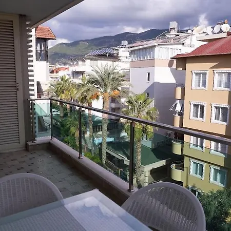 Cleopatra Ultra-luxury 3-bedroom Penthouse Апартаменты