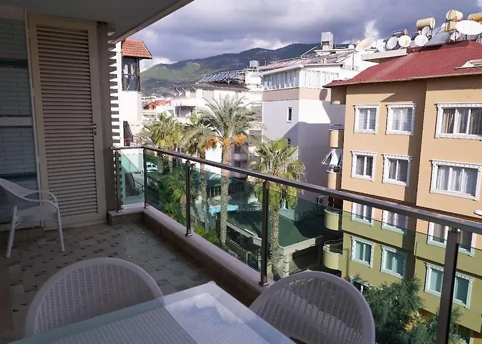 Cleopatra Ultra-luxury 3-bedroom Penthouse Апартаменты