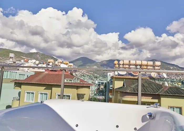 Cleopatra Ultra-luxury 3-bedroom Penthouse *